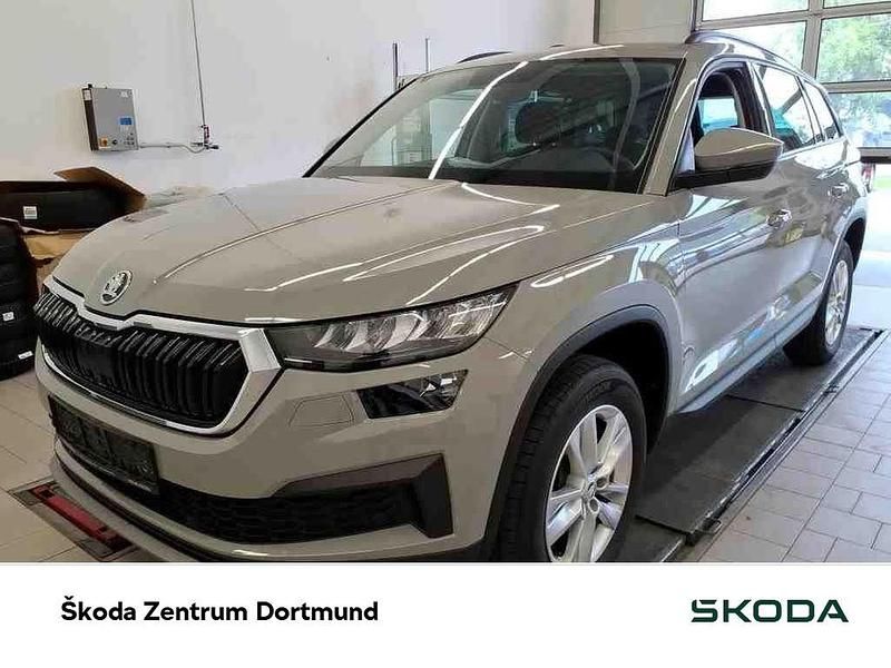 Steelgrau Gebraucht 2022 Skoda Kodiaq SUV | 29.777 € (Guter Preis) - Bild 1/2