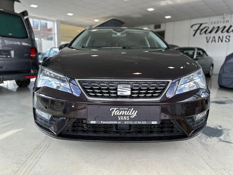 Schwarz Gebraucht 2018 Seat Leon ST XCELLENCE Kombi | 16.999 € (Fairer Preis) - Bild 1/4