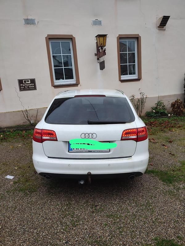 Weiß Gebraucht 2011 Audi A6 Kombi | 7.800 € (Etwas zu teuer) - Bild 1/4