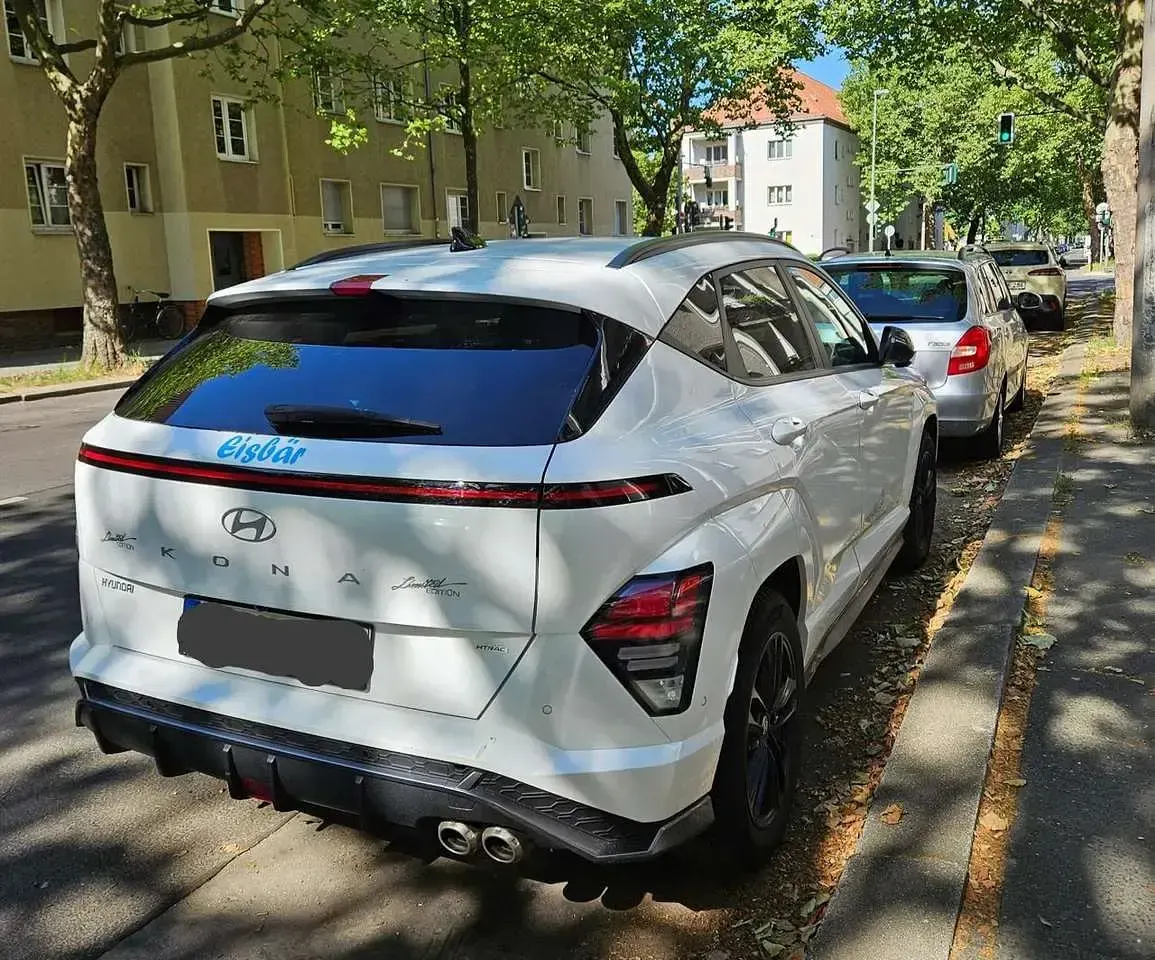 Gebraucht Hyundai Kona N Line 199 PS (146 kW) 2023 Weiß SUV