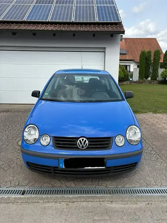 Gebraucht VW Polo Basis 64 PS (47 kW) 2002 Blau Limousine