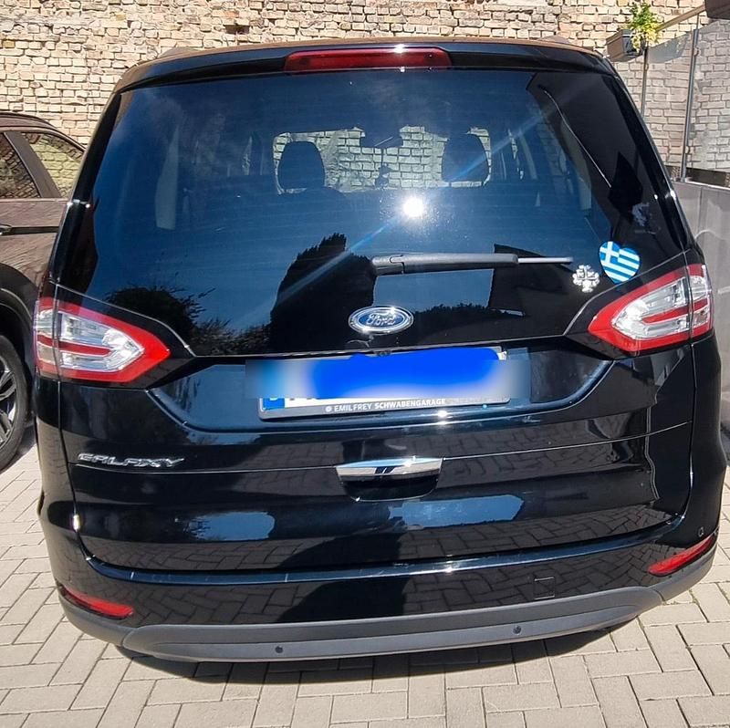 Gebraucht Ford Galaxy 165 PS (121 kW) 2018 Schwarz Van / Kleinbus