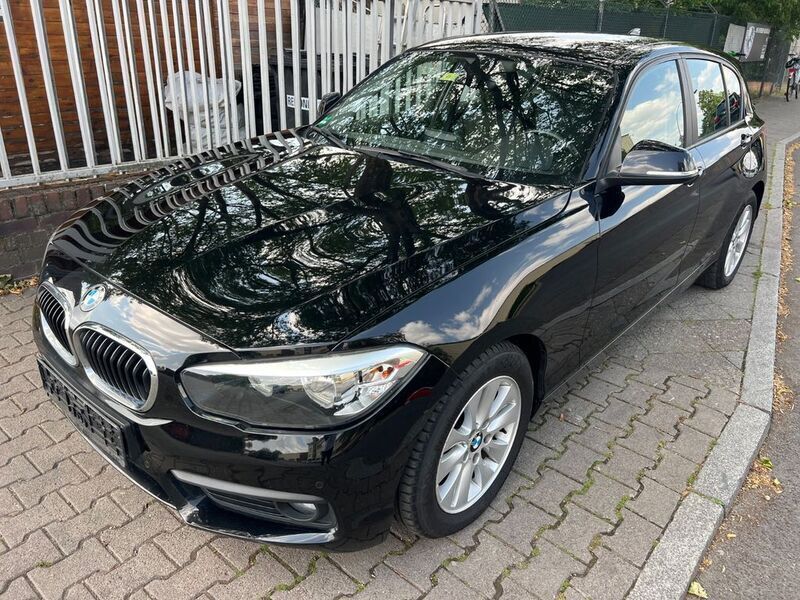Schwarz Gebraucht 2017 BMW 118 Sport Line Kleinwagen | 7.500 € (Guter Preis) - Bild 1/4