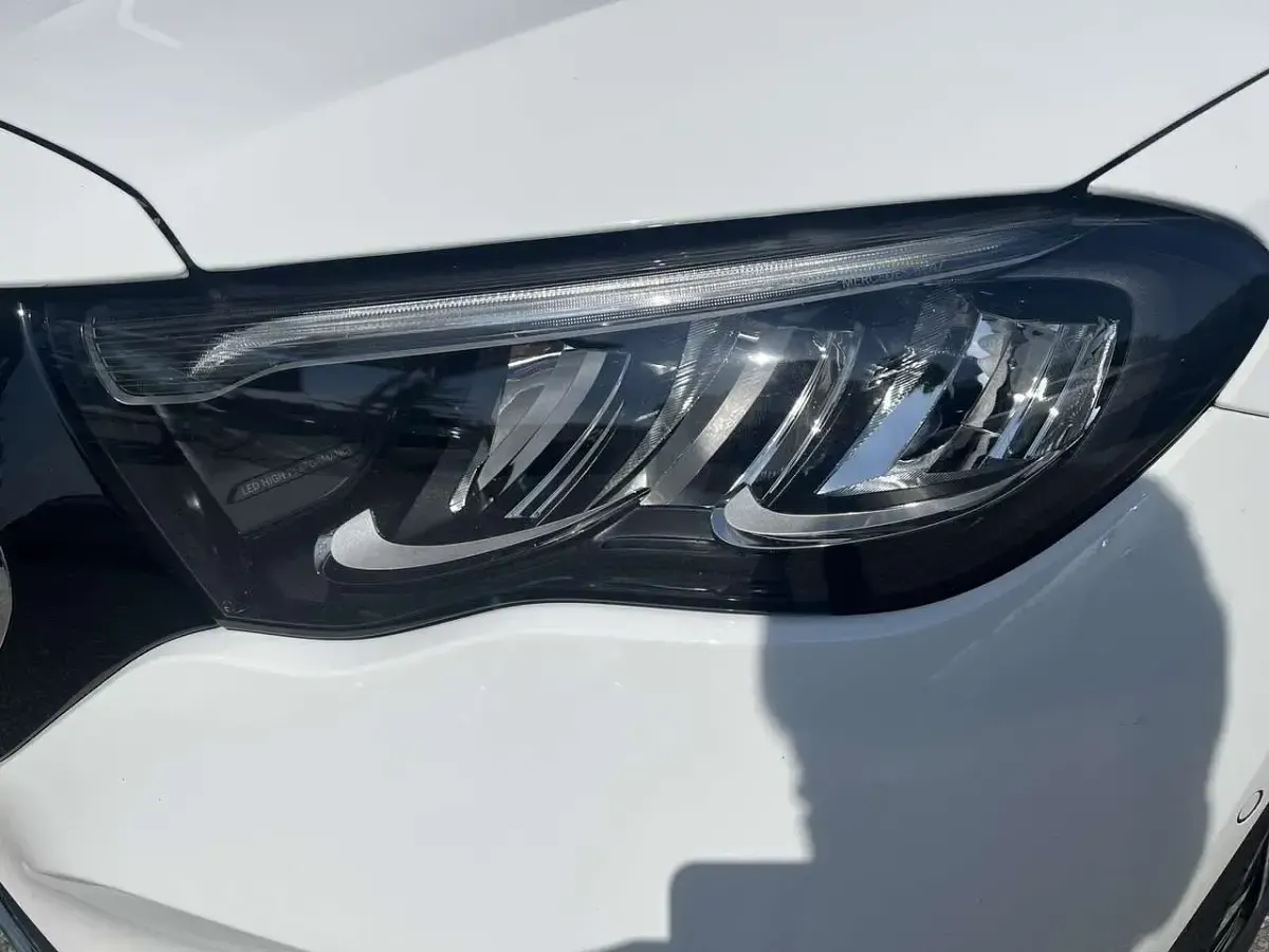 Gebraucht Mercedes E220 Avantgarde 197 PS (144 kW) 2025 Unilack polarweiß Kombi