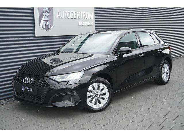 (brillantschwarz) Gebraucht 2022 Audi A3 Sportback e-tron Advanced Limousine | 27.358 € (Teuer) - Bild 1/4