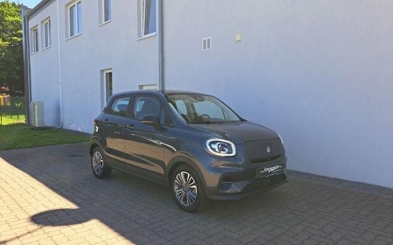 Neu Leapmotor T03 69 kW (95 PS) 2025 Grau Kleinwagen