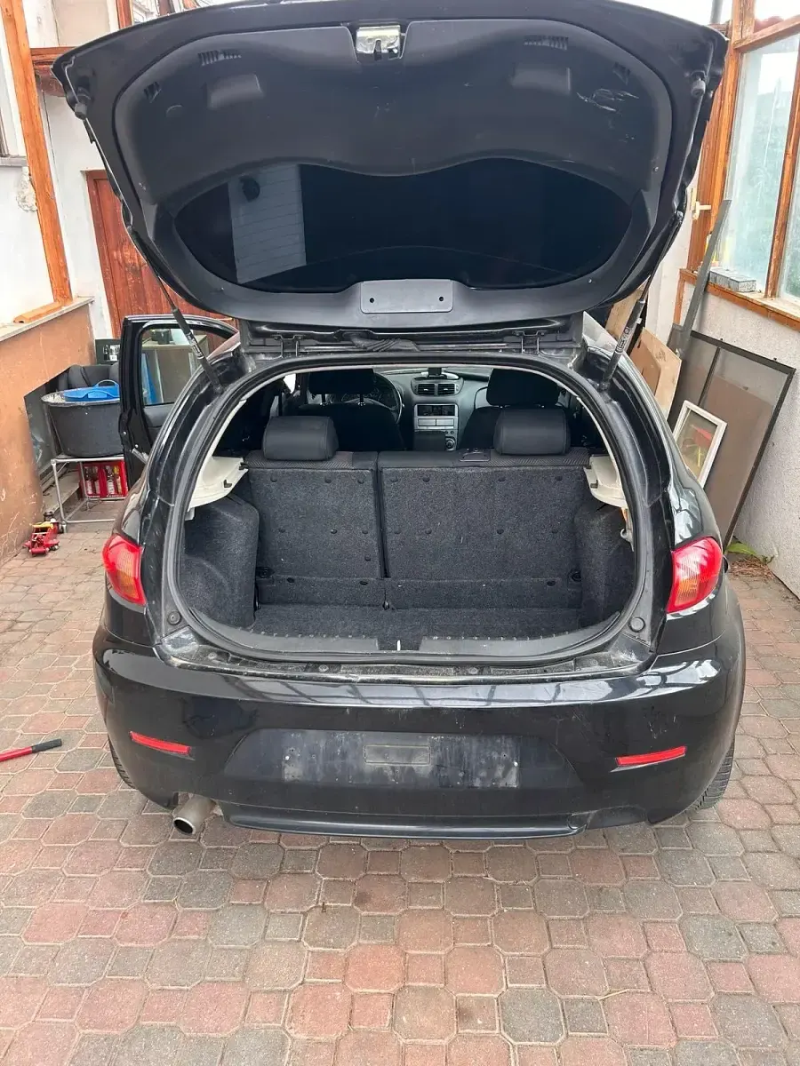 Gebraucht Alfa Romeo 147 120 PS (88 kW) 2006 Schwarz Kleinwagen