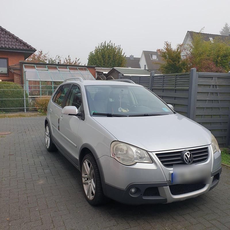 Silber Gebraucht 2008 VW Polo Cross Kleinwagen | 2.250 € (Superpreis) - Bild 1/4