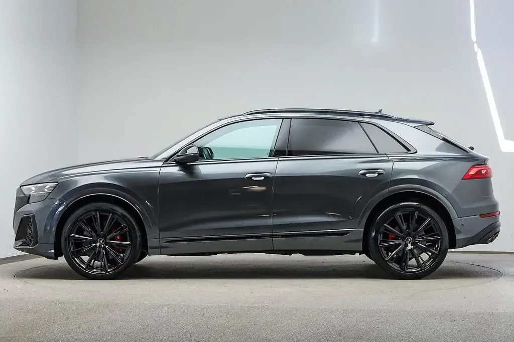 Gebraucht Audi SQ8 Sport 507 PS (372 kW) 2025 Daytonagrau perleffekt SUV