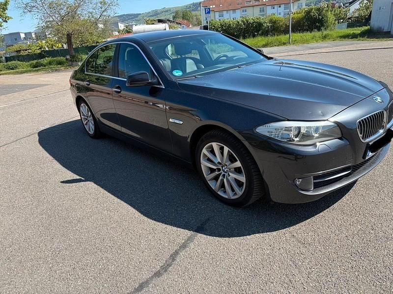 Second-hand BMW 528 258 CP (189 kW) 2011 Gri Berlinǎ