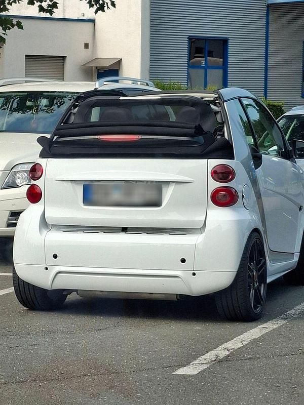 Gebraucht Smart ForTwo Cabrio Pulse 84 PS (61 kW) 2011 Weiß Cabrio