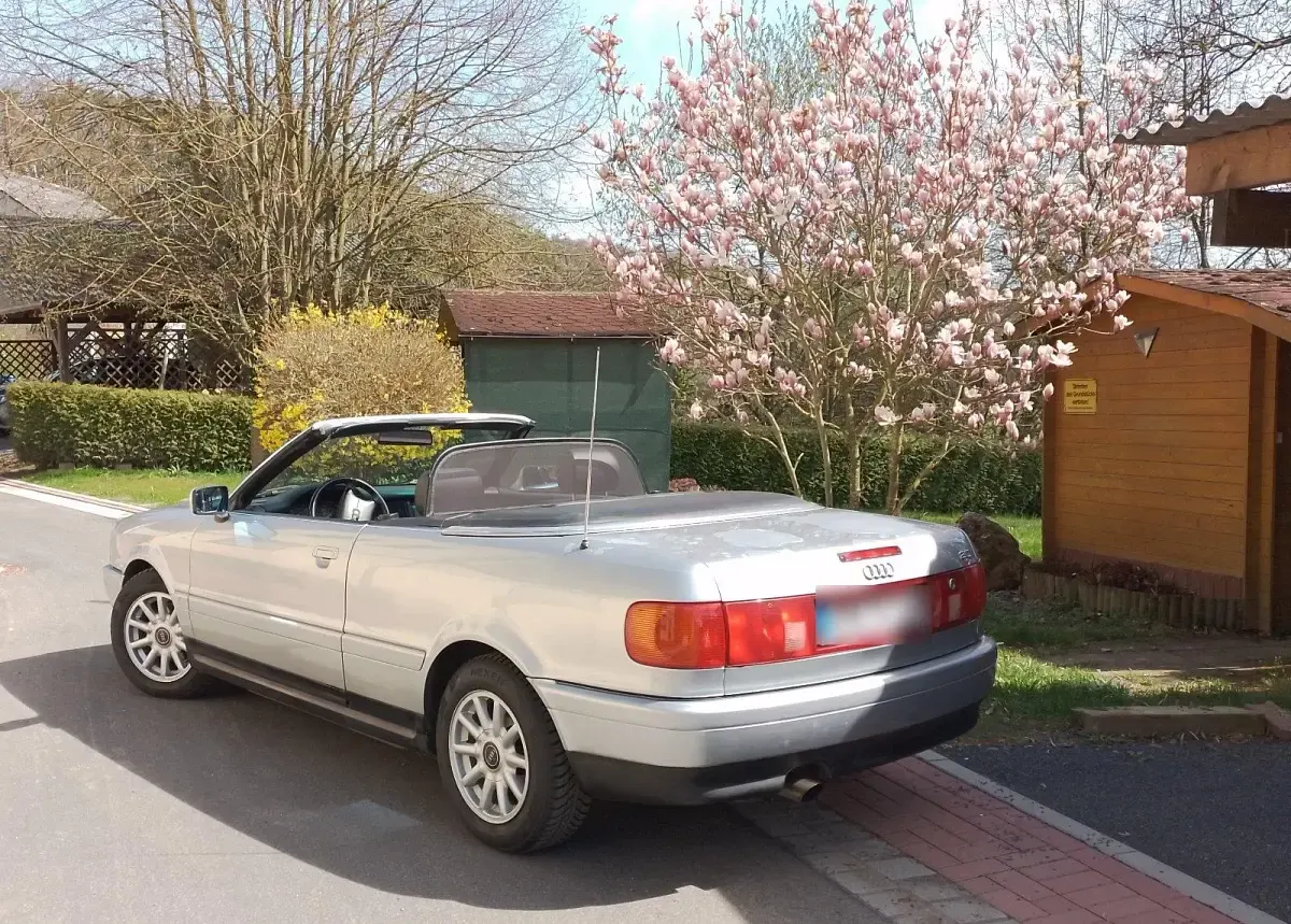 Używany Audi 80 Basis 115 KM (84 kW) 1996 Srebrny Kabriolet