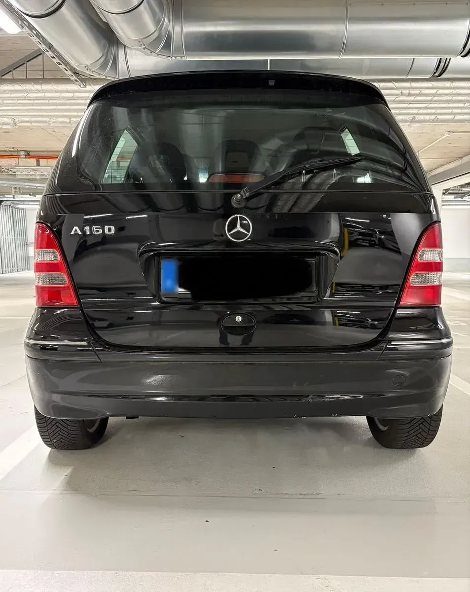 Gebraucht Mercedes A160 Elegance 102 PS (75 kW) 2003 Schwarz Kleinwagen