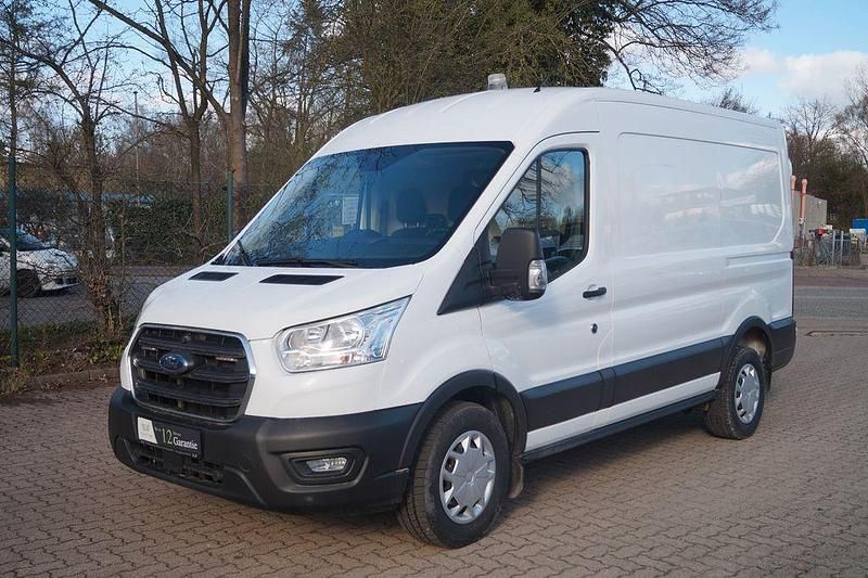 Gebraucht Ford Transit 131 PS (96 kW) 2021 Weiß Van / Kleinbus