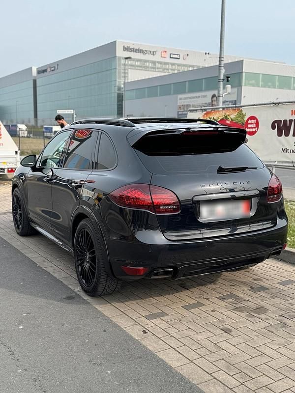 Gebraucht Porsche Cayenne 245 PS (180 kW) 2013 Schwarz SUV