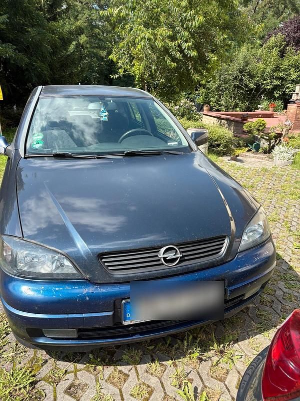 Blau Gebraucht 2003 Opel Astra Limousine | 777 € (Guter Preis) - Bild 1/4