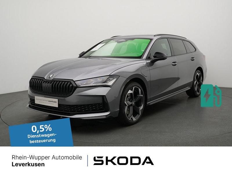 Grau Gebraucht 2025 Skoda Superb SportLine Limousine | 51.980 € - Bild 1/4