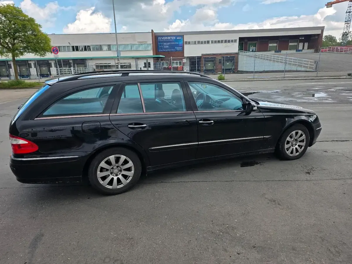 Brugt Mercedes E220 150 HK (110 kW) 2004 Sort Stationcar