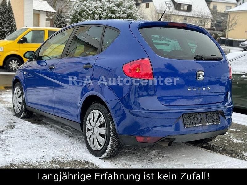 Gebraucht Seat Altea Reference 102 PS (75 kW) 2004 Blau Van / Kleinbus