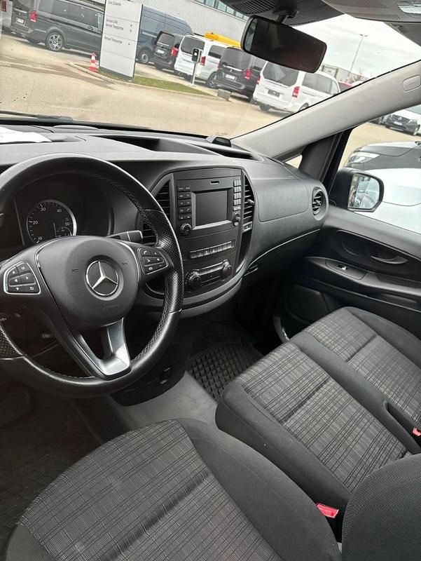 Gebraucht Mercedes Vito 136 PS (100 kW) 2018 Schwarz Van