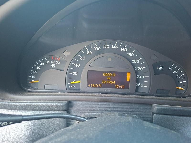 Gebraucht Mercedes C320 218 PS (160 kW) 2003 Schwarz Kombi