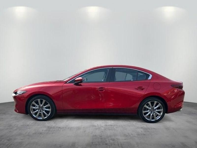Gebraucht Mazda 3 Selection 186 PS (136 kW) 2022 Magmarot Limousine