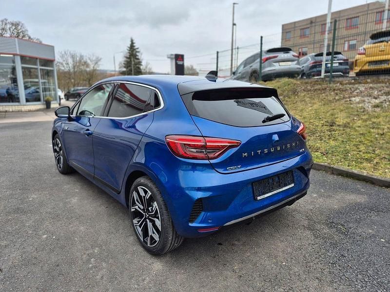 Neu Mitsubishi Colt Edition 94 PS (69 kW) 2025 Blau Kleinwagen