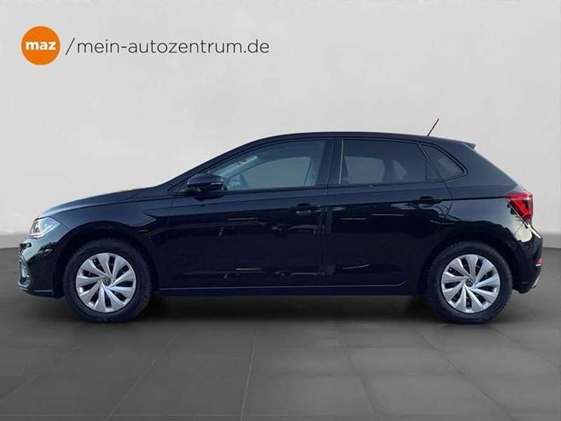 Gebraucht VW Polo Style 95 PS (69 kW) 2024 Deep black perleffekt Kleinwagen