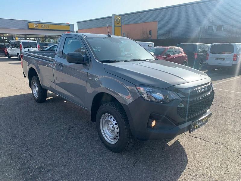 Neu Isuzu D-Max 163 PS (119 kW) 2025 Splash white SUV