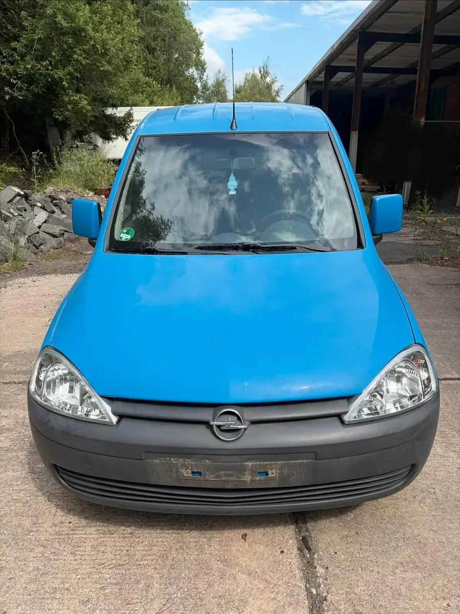 Gebraucht Opel Combo 65 PS (47 kW) 2004 Blau Van / Kleinbus