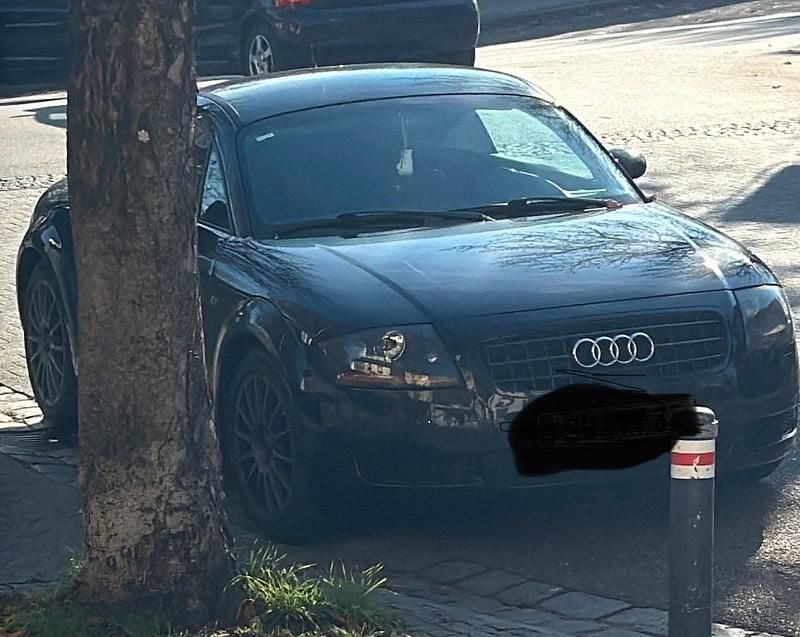 Schwarz Gebraucht 1999 Audi TT Kleinwagen | 3.000 € (Superpreis) - Bild 1/4