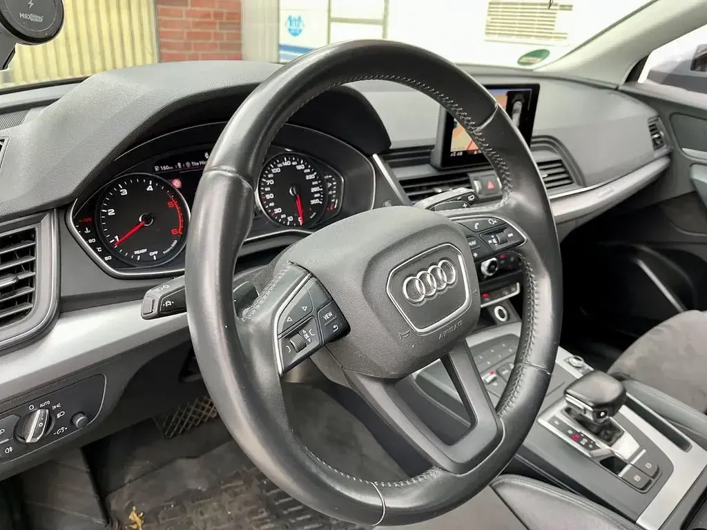 Gebraucht Audi Q5 190 PS (139 kW) 2019 Grau SUV