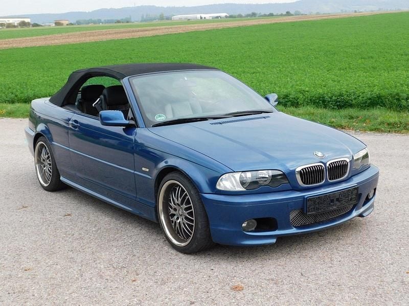 Blau Gebraucht 2003 BMW 320 Cabriolet M Sport Cabrio | 4.870 € (Superpreis) - Bild 1/4