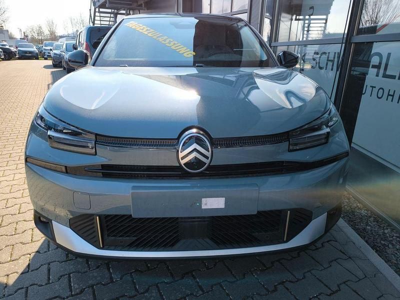 Neu Citroën C4 PureTech 131 PS (96 kW) 2026 Grün SUV