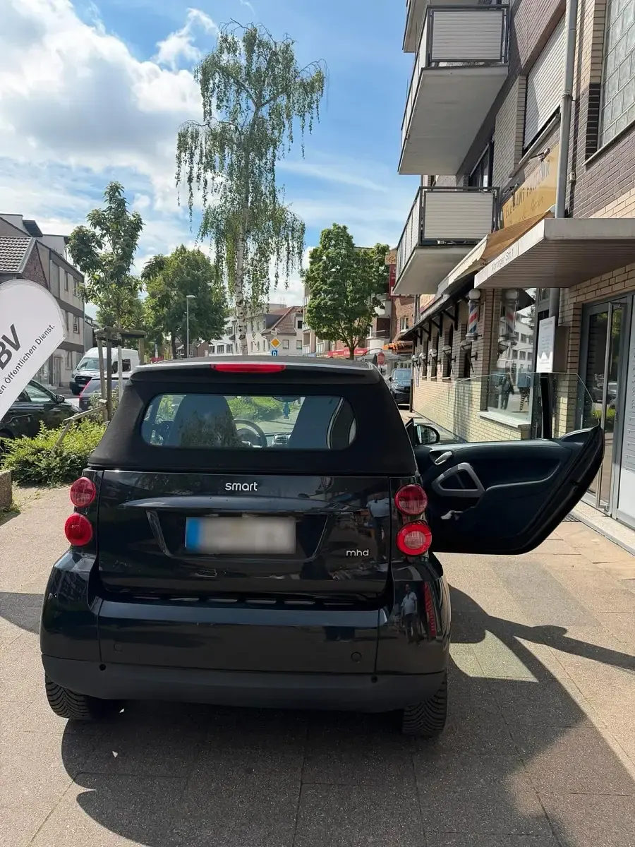 Używany Smart ForTwo Cabrio 71 KM (52 kW) 2009 Czarny Kabriolet