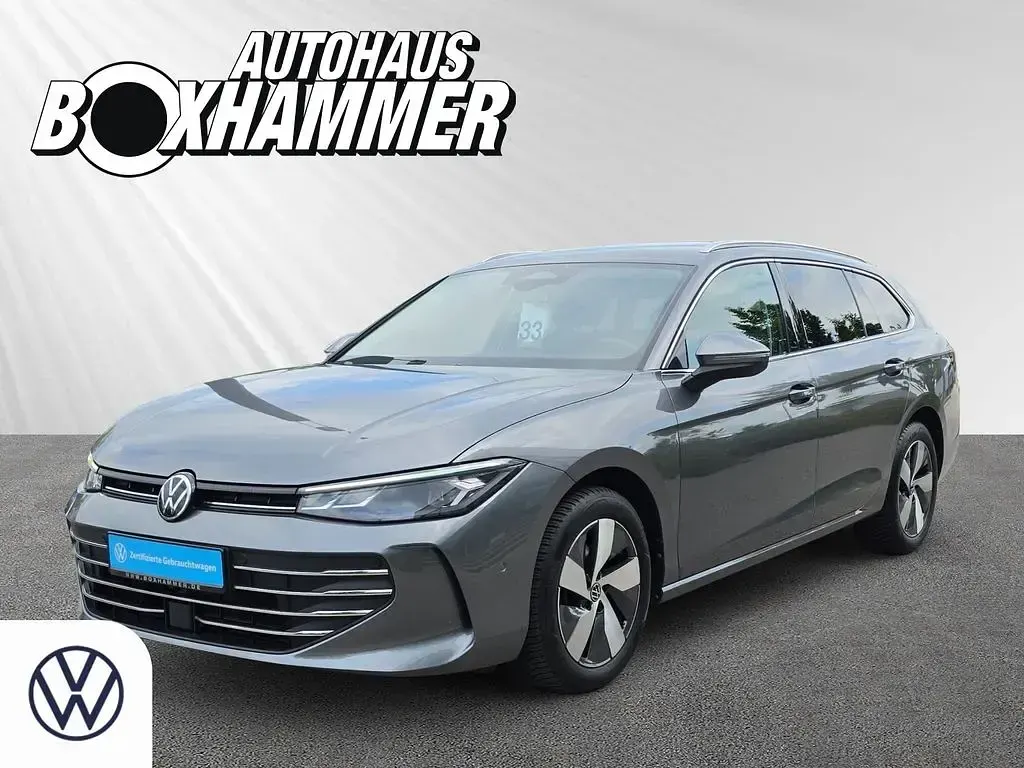 Gebraucht VW Passat Business 150 PS (110 kW) 2025 Grau Kombi