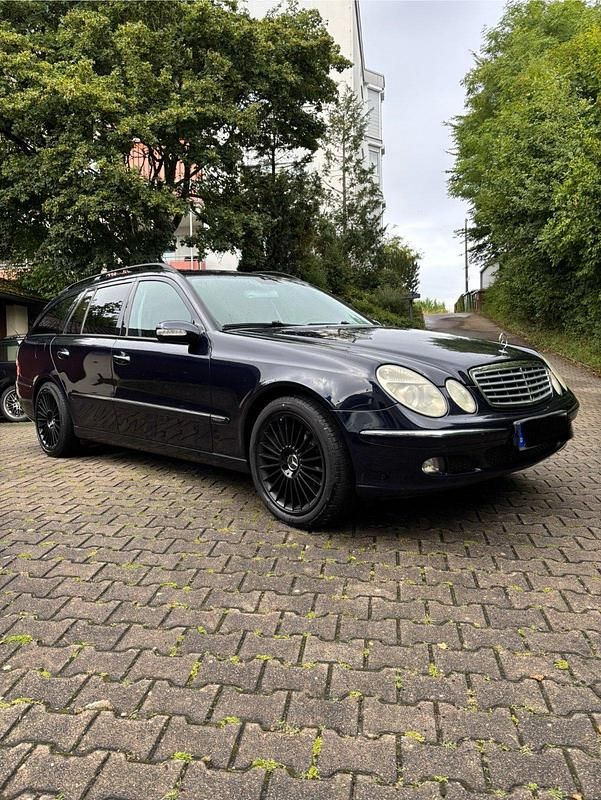 Blau Gebraucht 2005 Mercedes E270 Kombi | 2.899 € (Guter Preis) - Bild 1/4
