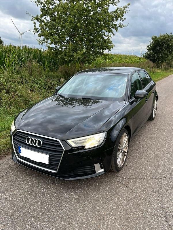 Gebraucht Audi A3 150 PS (110 kW) 2018 Schwarz Limousine