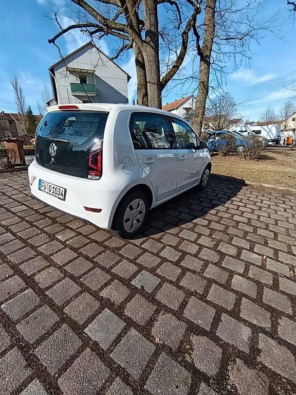 Gebraucht VW up! move up! 60 PS (44 kW) 2016 Weiß Kleinwagen