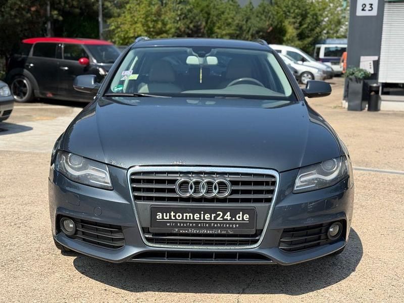 Gebraucht Audi A4 Ambiente 190 PS (139 kW) 2011 Grau Kombi