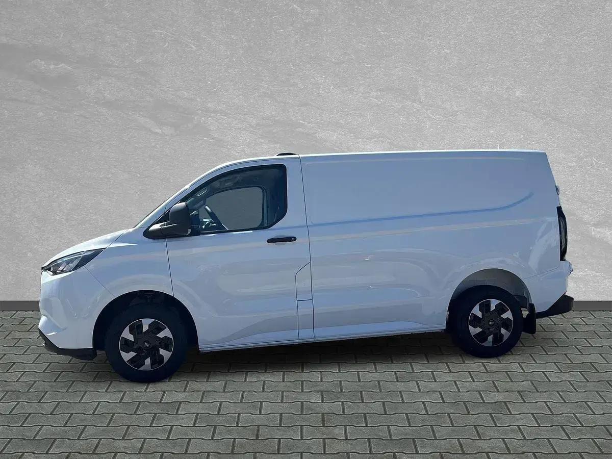 Neu Ford Transit Custom Trend 232 PS (170 kW) 2025 Frozen white Limousine
