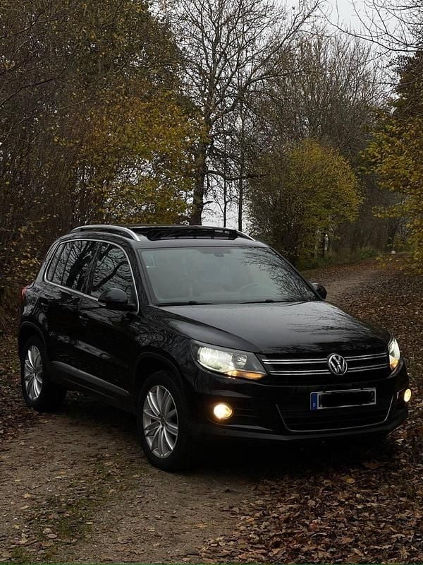 Gebraucht VW Tiguan Life 140 PS (102 kW) 2013 Schwarz SUV