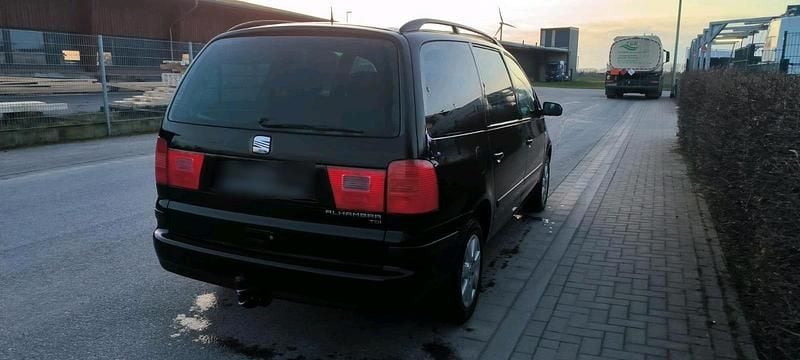 Gebraucht Seat Alhambra 115 PS (84 kW) 2001 Schwarz Van / Kleinbus