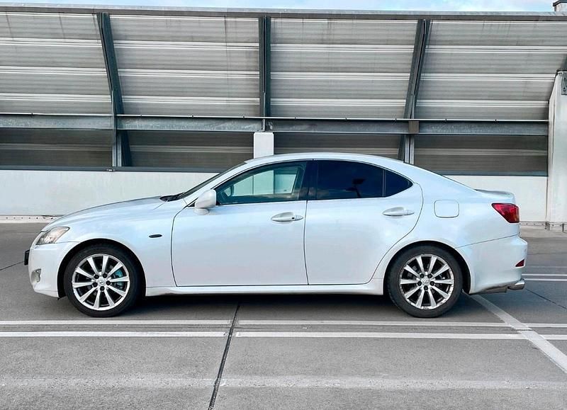 Gebraucht Lexus IS250 206 PS (151 kW) 2006 Weiß Limousine