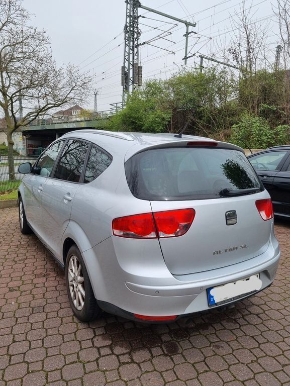 Gebraucht Seat Altea XL Copa 105 PS (77 kW) 2013 Silber Van / Kleinbus
