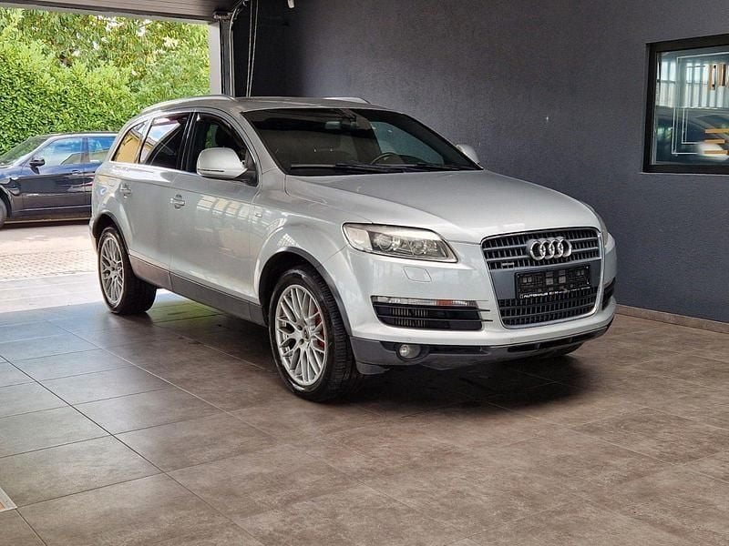 Silber Gebraucht 2008 Audi Q7 Advanced SUV | 7.999 € (Guter Preis) - Bild 1/2