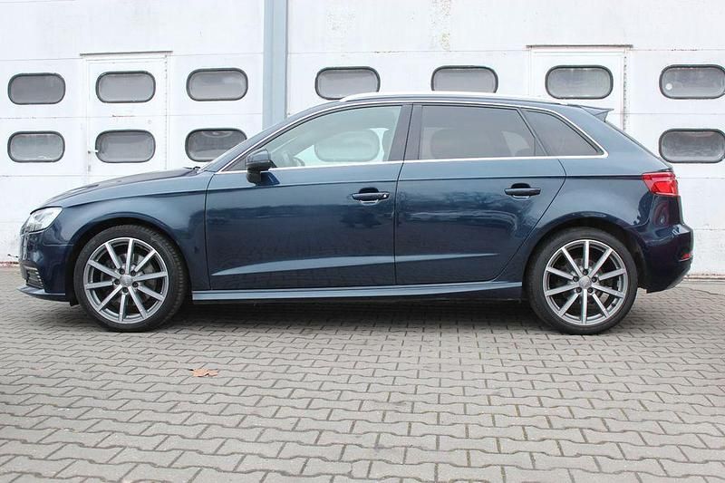 Gebraucht Audi A3 S-Line 204 PS (150 kW) 2020 Blau Limousine