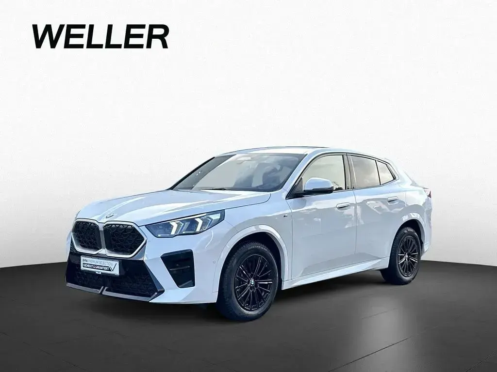 Gebraucht BMW X2 Performance 156 PS (114 kW) 2025 Alpinweiss iii (weiß) SUV
