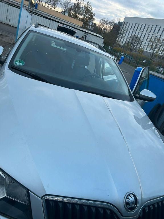 Gebraucht Skoda Octavia 110 PS (80 kW) 2015 Silber Kleinwagen