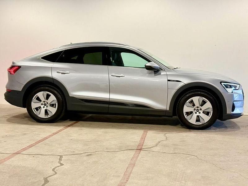 Gebraucht Audi e-tron Sportback Ambiente 230 kW (313 PS) 2021 Silber SUV